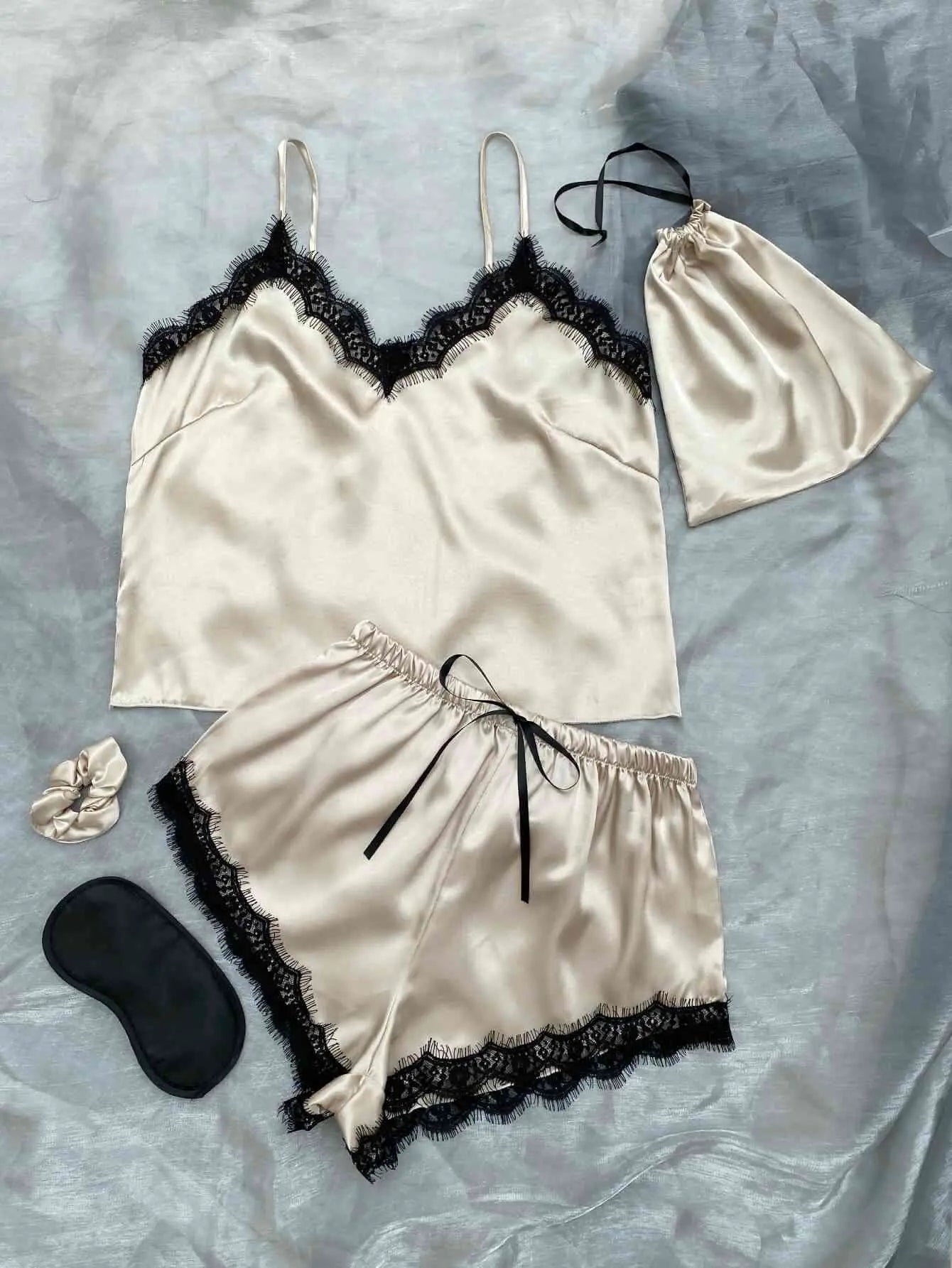 Lace Dreams Pajama Set - DREAMZCART